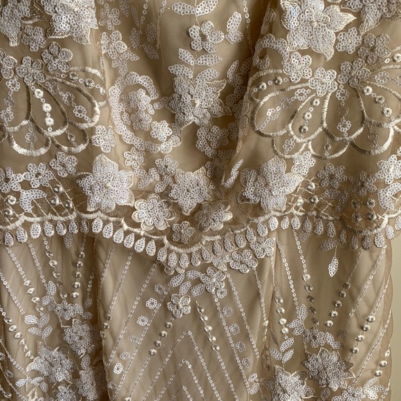 Adrianna Papell Arden Dress, Almond/Ivory, Sz 2 - Picture 3 of 4